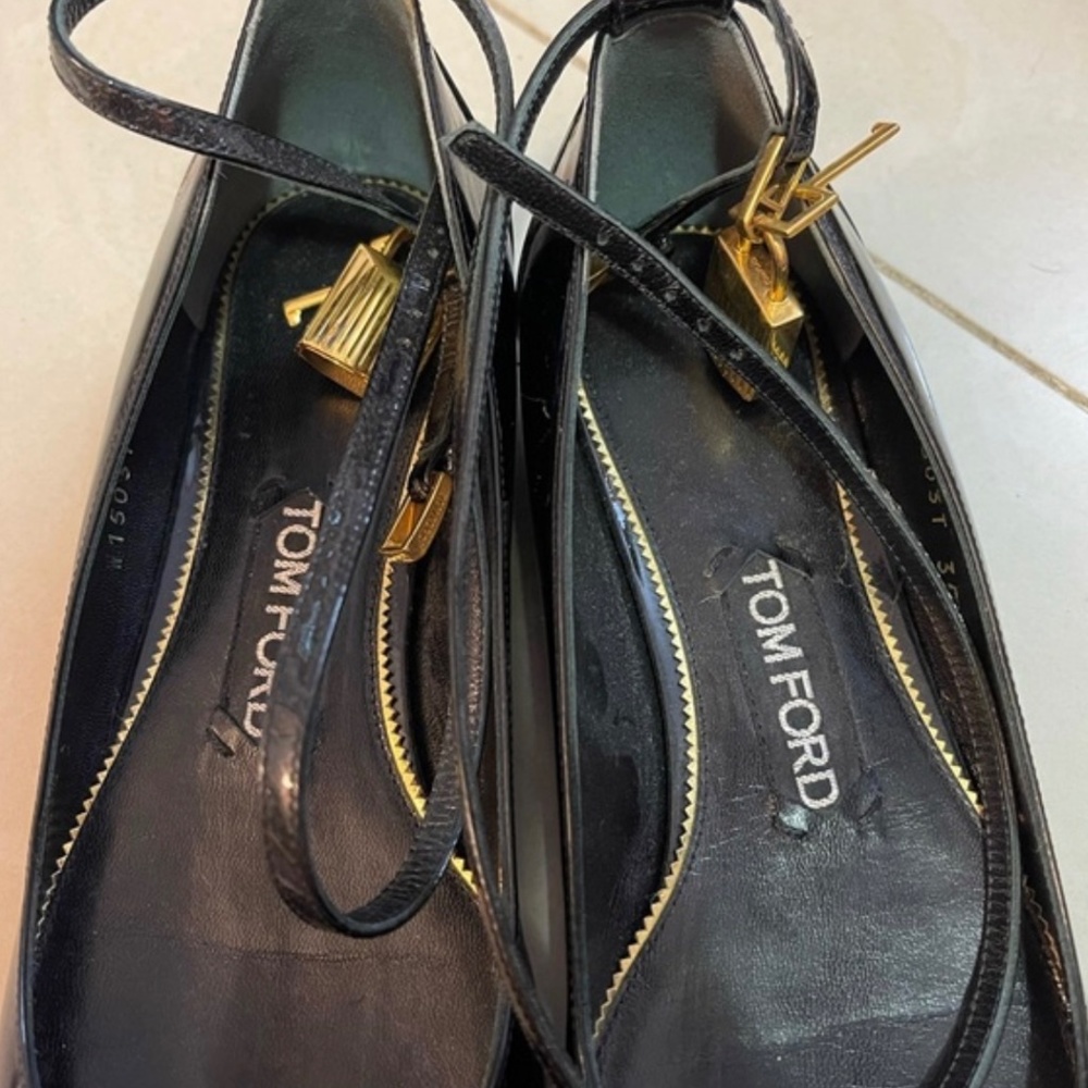 Authentic Tom Ford Flat Pumps - Picture 3 of 3